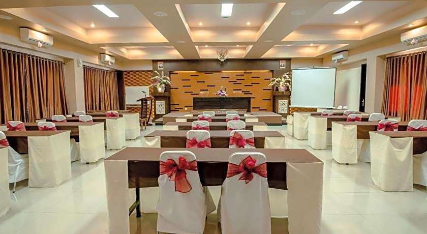 Hotel Puri Nusa Indah                                                                           