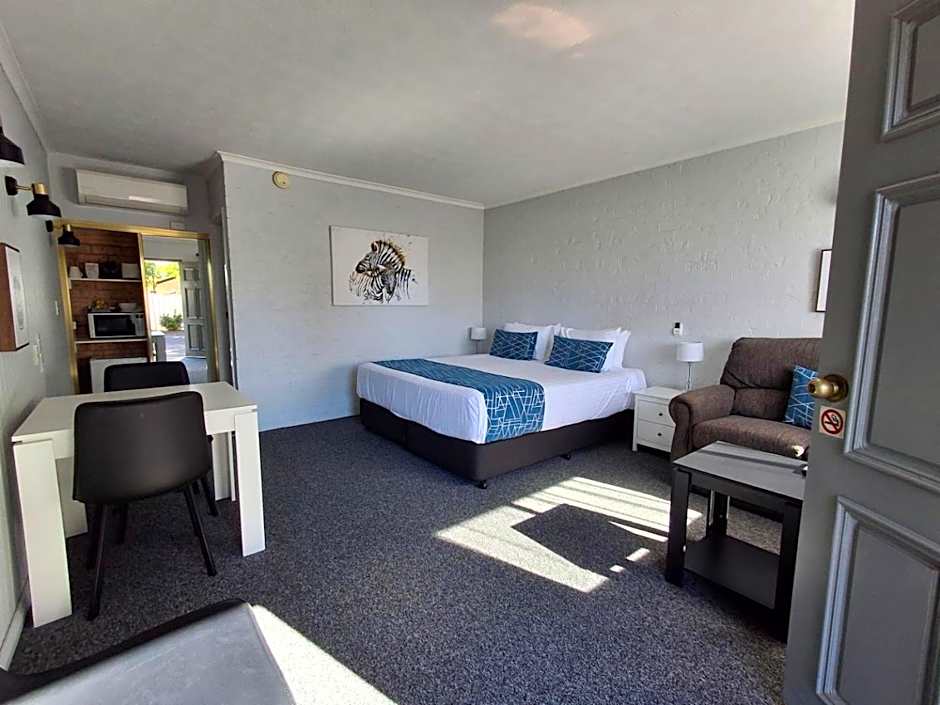 Blue Diamond Motor Inn