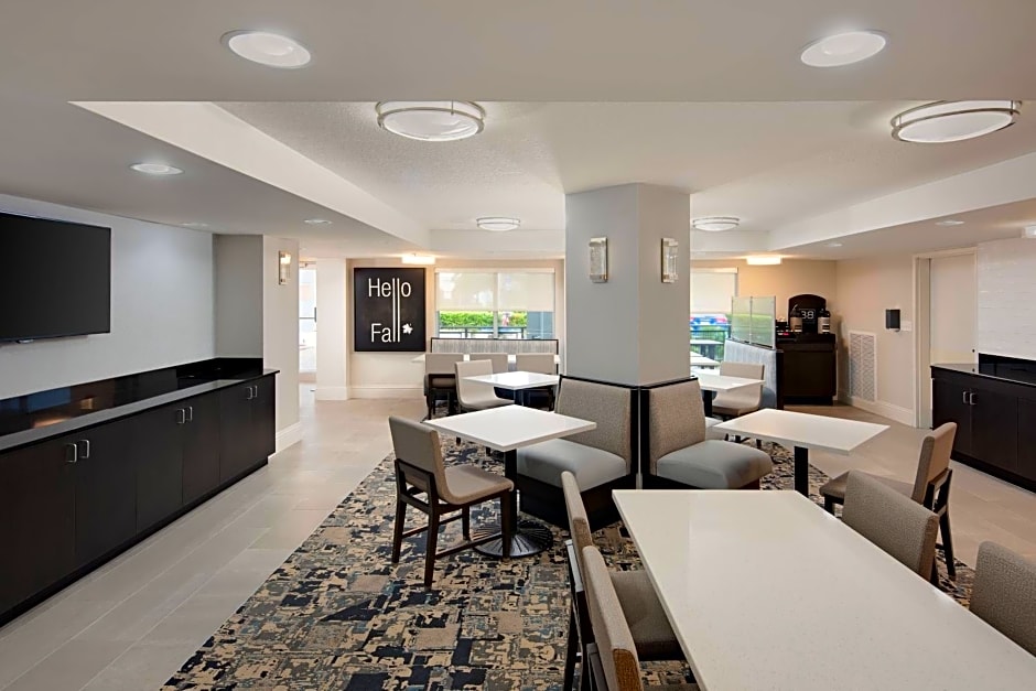 Fairfield Inn and Suites by Marriott Palm Beach