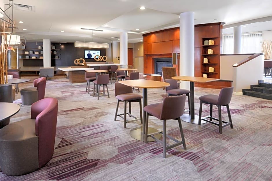 Courtyard Marriott Houston Pearland
