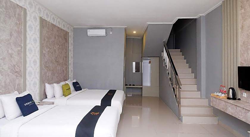 Urbanview Hotel DJ Inn Tegal