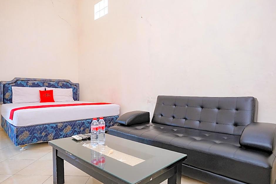 RedDoorz Syariah near Alun Alun Kebumen