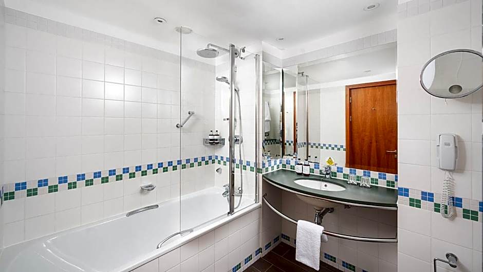 Voco St Davids Cardiff By IHG