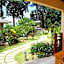 Pirogue Lodge