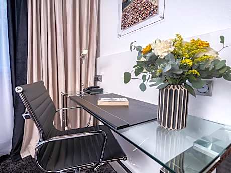 Executive Twin Room C