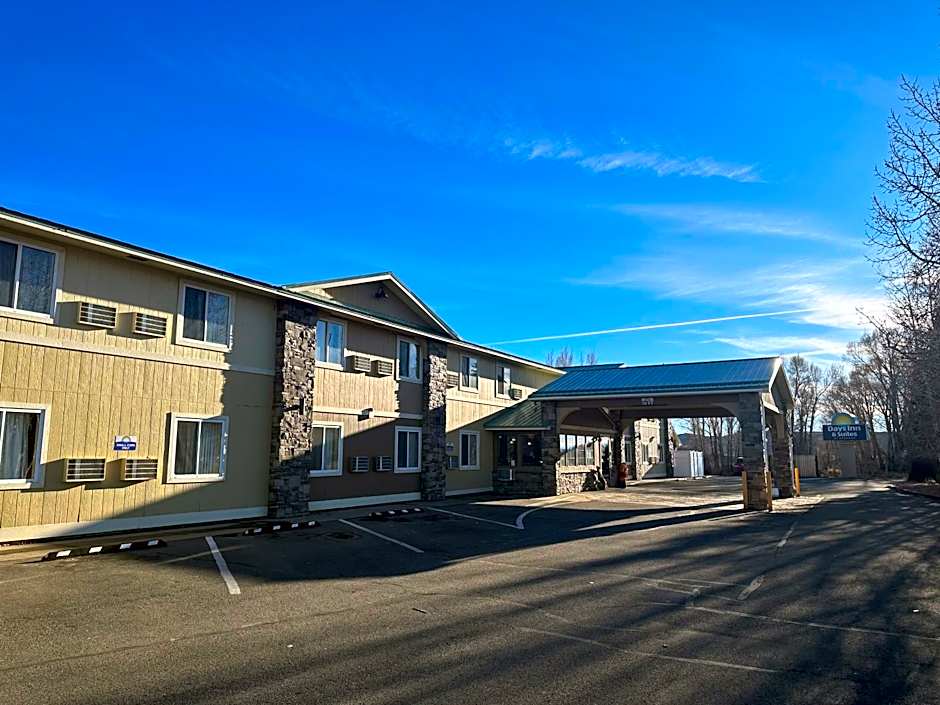 Days Inn & Suites by Wyndham Gunnison