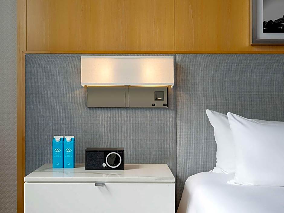 Sofitel Chicago Magnificent Mile
