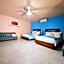 Pacific Inn hotel