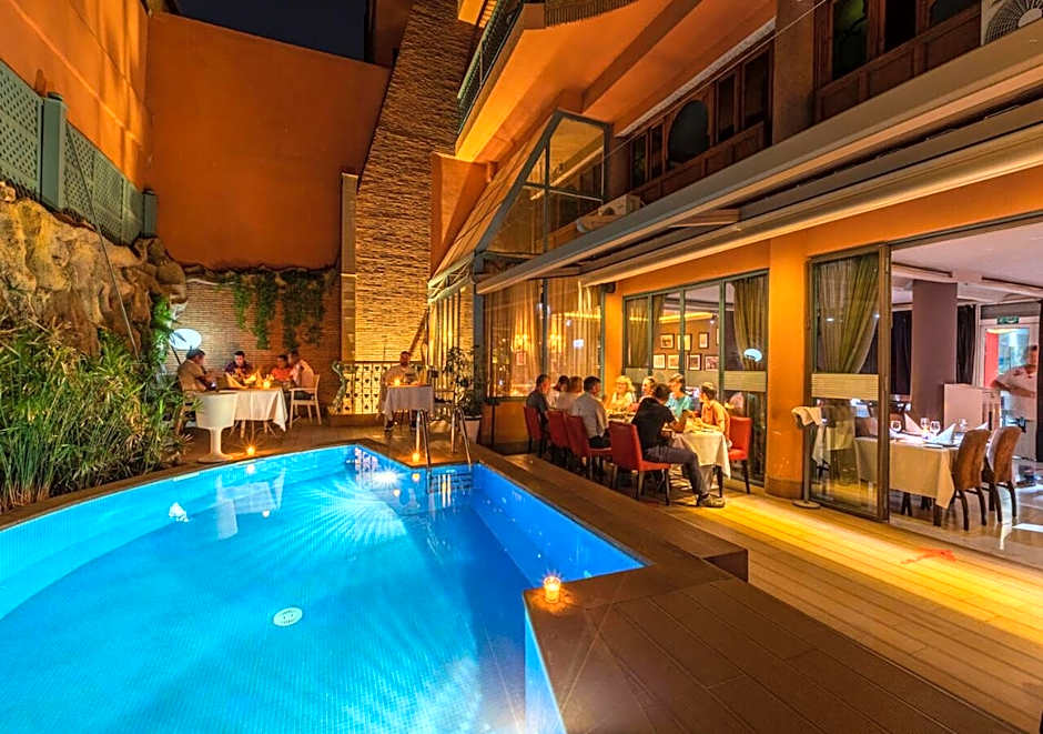 Le Caspien Boutique Hotel