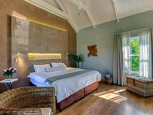 Explorer Guesthouse