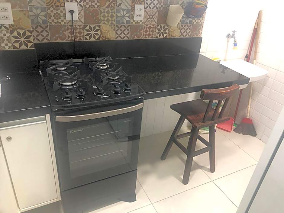 2 Suítes, Guarajuba, piscina frente mar