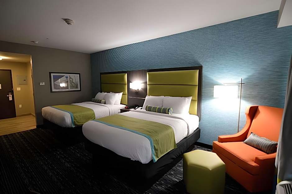 Best Western Plus Pasadena Inn & Suites