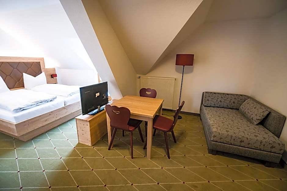 Hohenester Gasthaus & Hotel