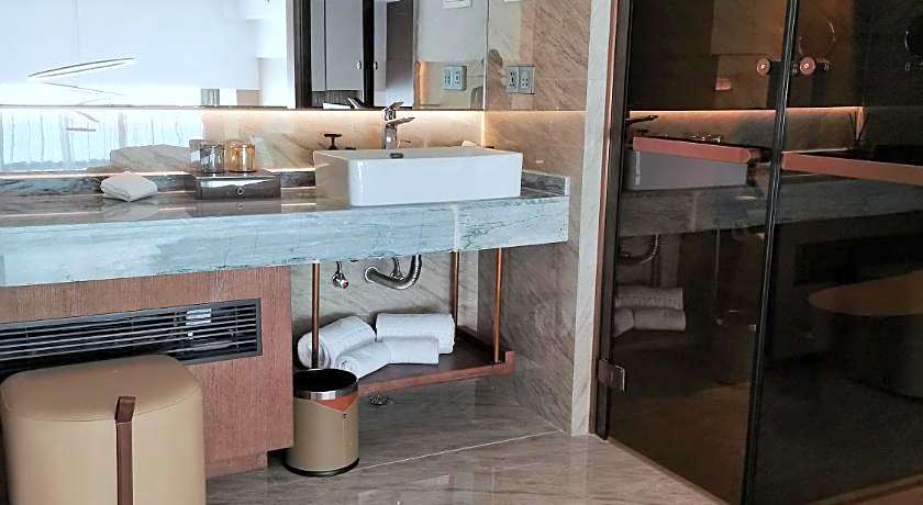 Wyndham Dalian Jinpu