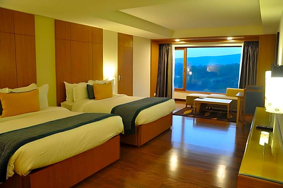 Lemon Tree Hotel Dehradun