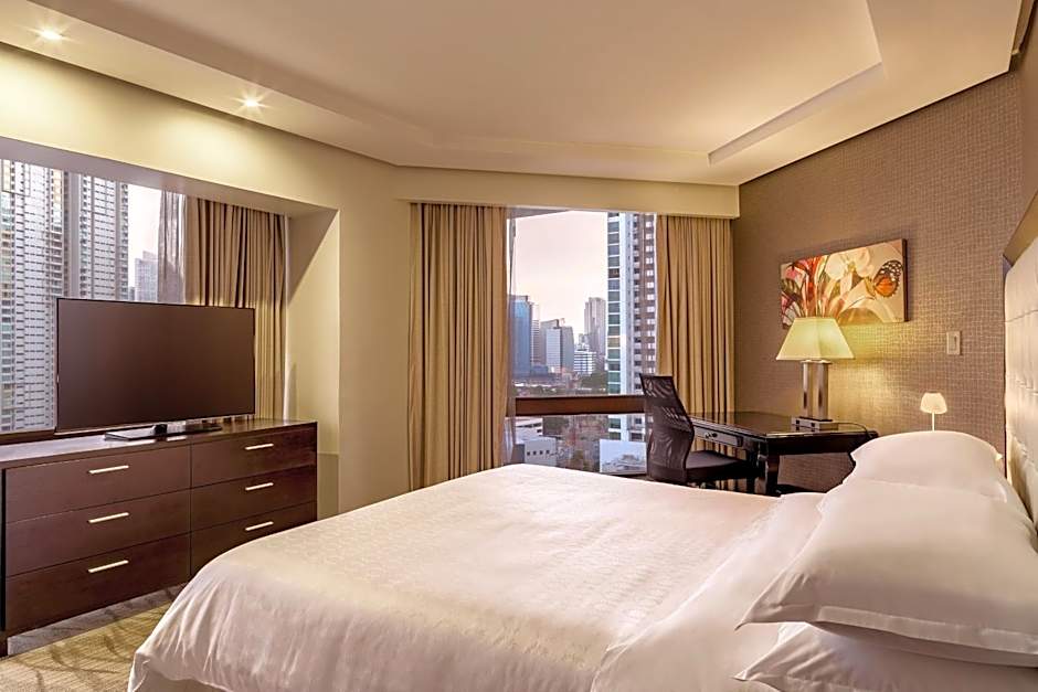 Sheraton Grand Panama