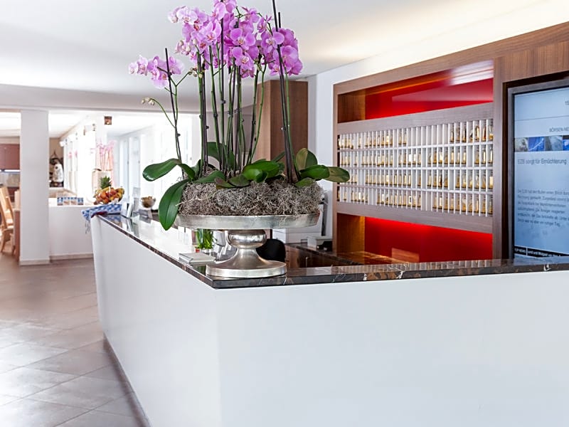 Carat Hotel & Apartments