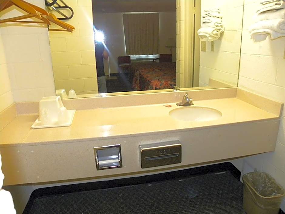 Guest Inn Rogers