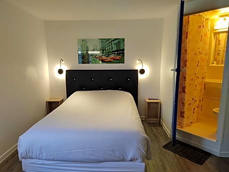 FASTHOTEL PARIS OUEST BOUAFLE