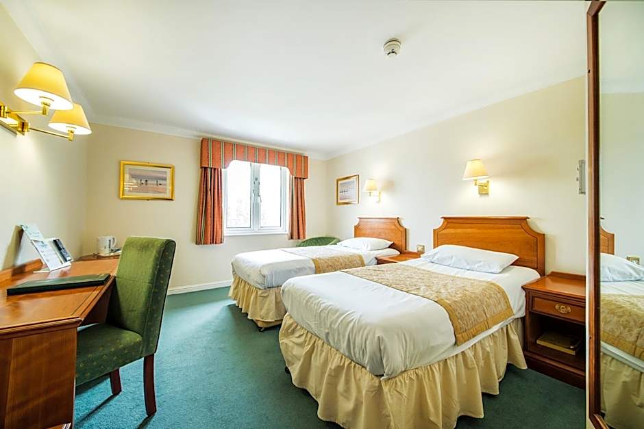 Arden Hotel And Leisure Club