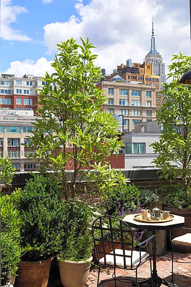 The Hotel Chelsea