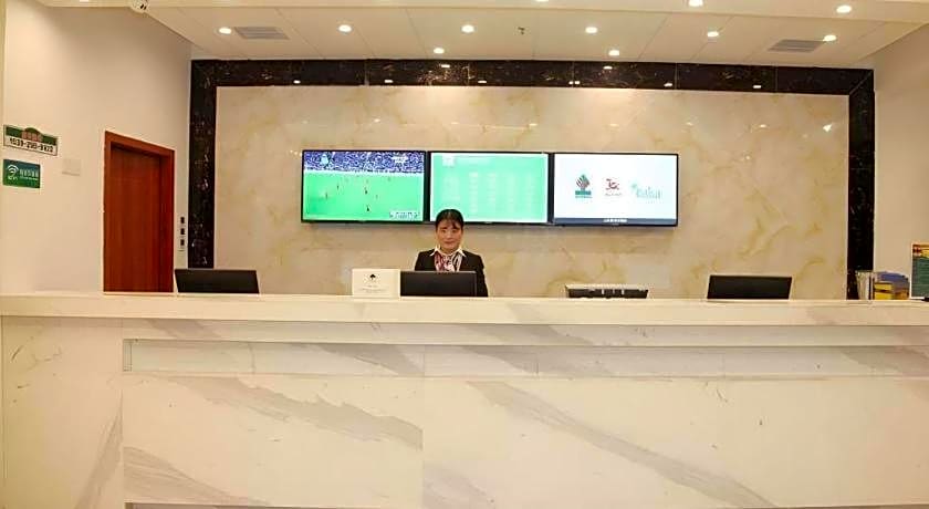 GreenTree Alliance Yichang East Yichang Station Hotel