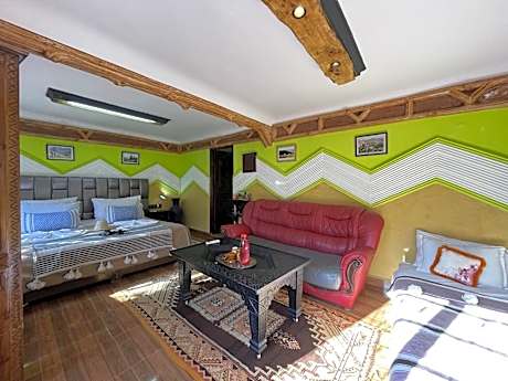 Deluxe Double or Twin Room with River View