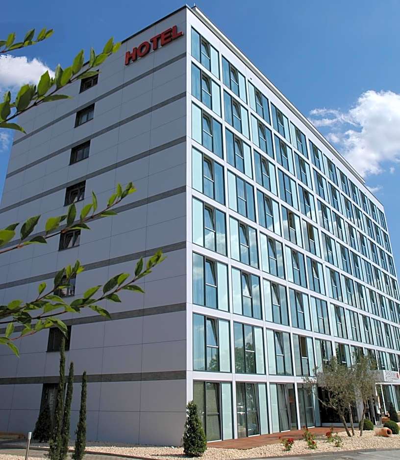 PANORAMA HOTEL in Neustadt an der Weinstraße