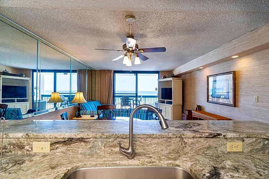 Splash Into Sundestin
