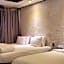 Almond Hotel Gupo Station