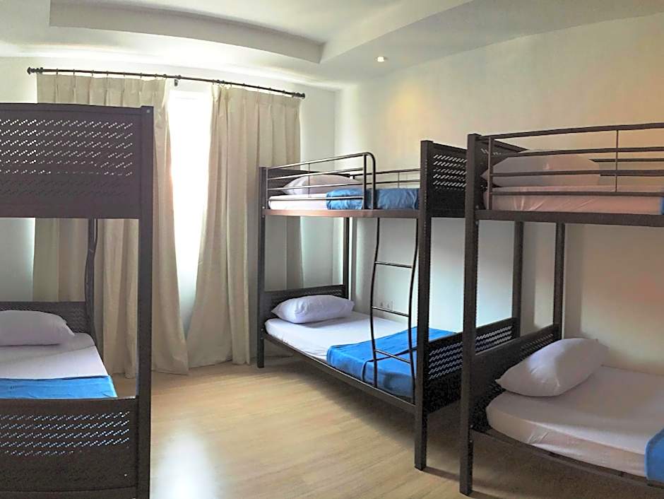 Island Hostel Bayan Lepas