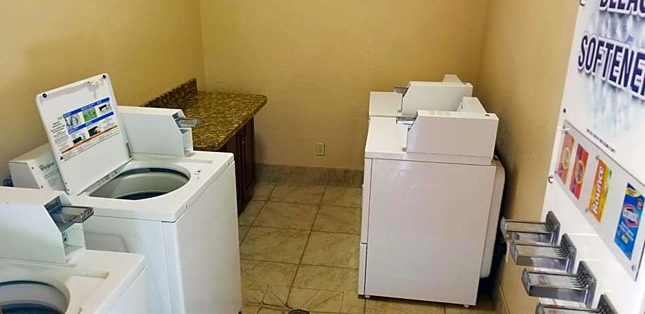 Best Western Plus Greenwell Inn