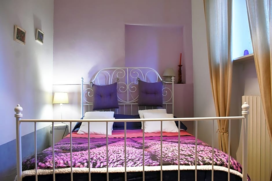 Photo 1 of 25 of B&B via Roma