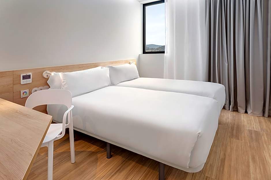 B&B HOTEL Famalicão