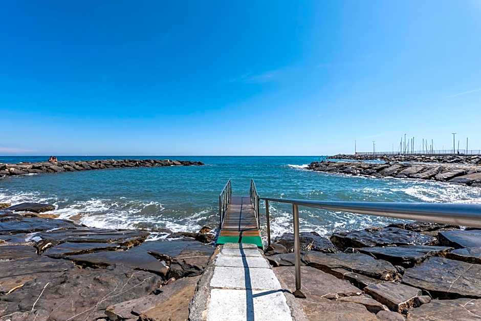 Hotel Bellevue Et Mediterranée