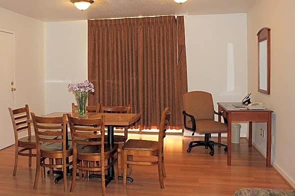 Ramada Bush Intercontinental Airport