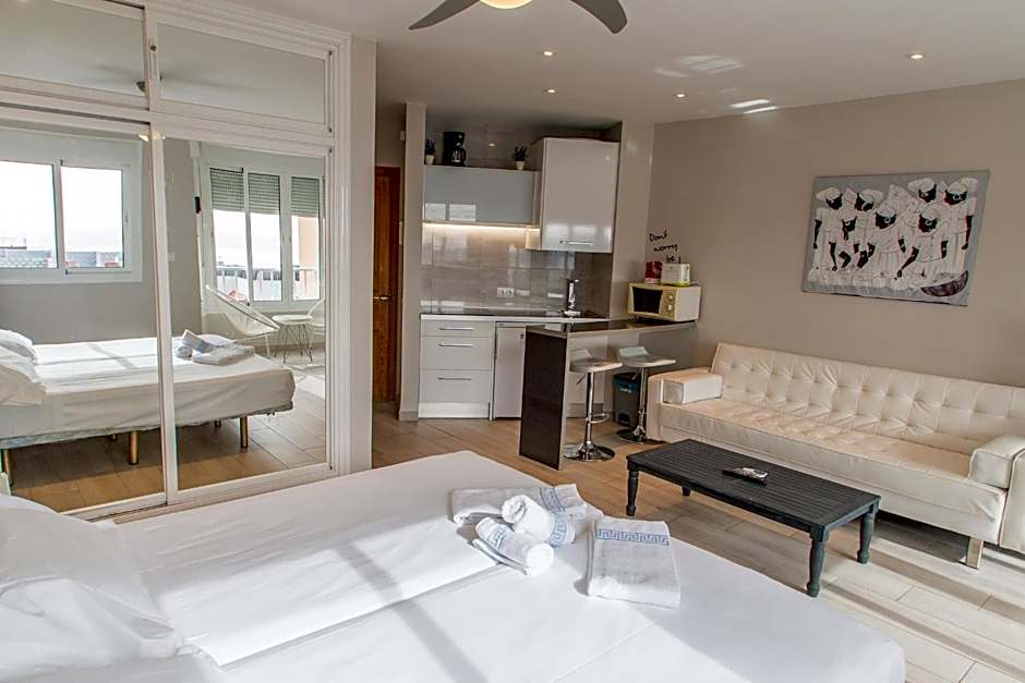 Palm Beach Club Apartamentos Carihuela