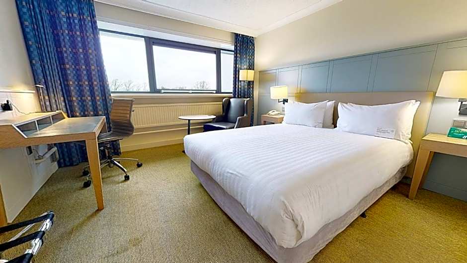 Holiday Inn Cardiff City By IHG