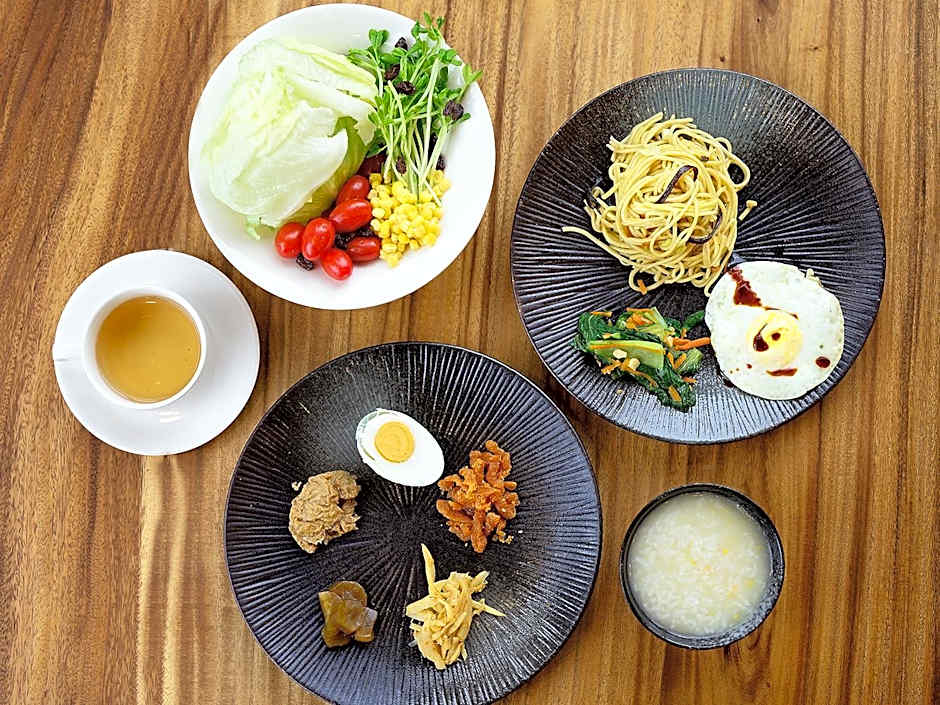 Yunoyado Onsen Hotspring Hotel – Jiaoxi, WV