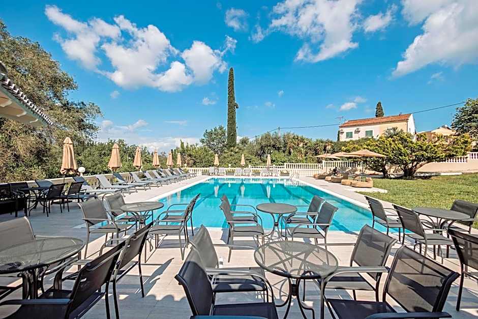 Pelithea Family Aparthotel