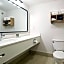 Hawthorn Suites by Wyndham Oakland/Alameda