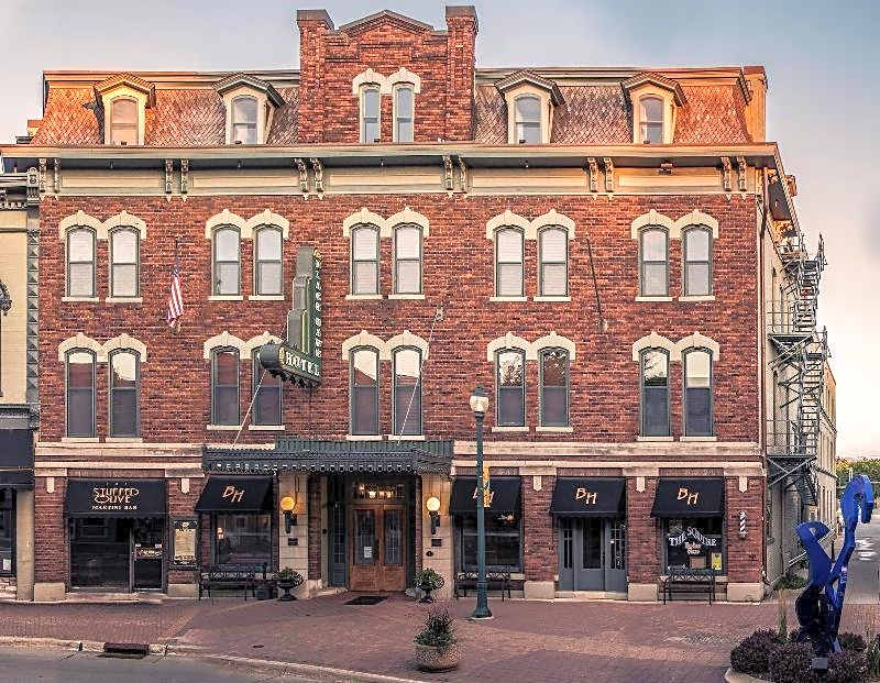 The Black Hawk Hotel