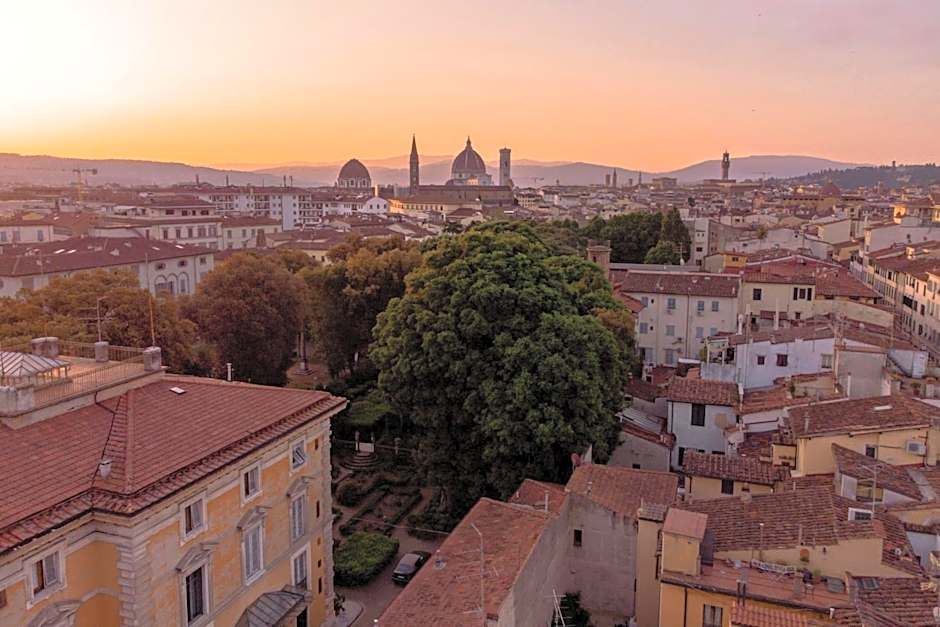 Sina Villa Medici, Autograph Collection by Marriott