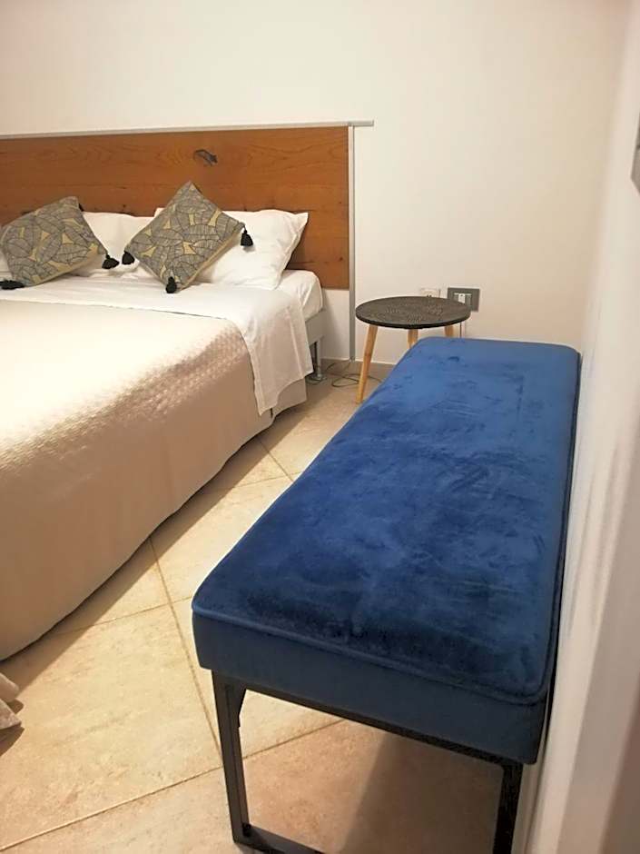 215 addaura luxury room