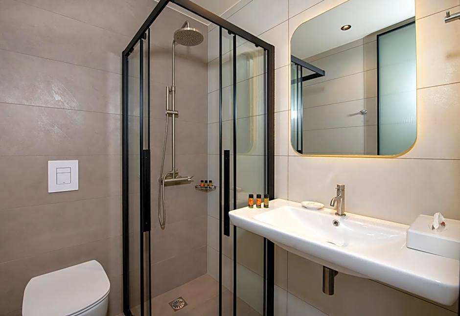 Mosaic Venetian Harbour Suites