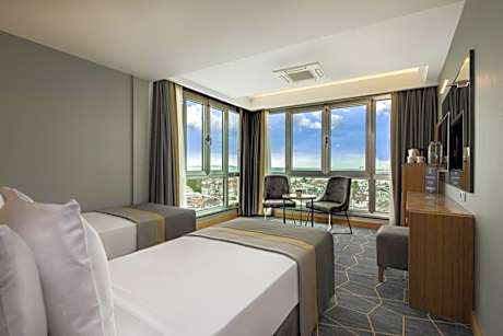 Superior Double Room with Sea View