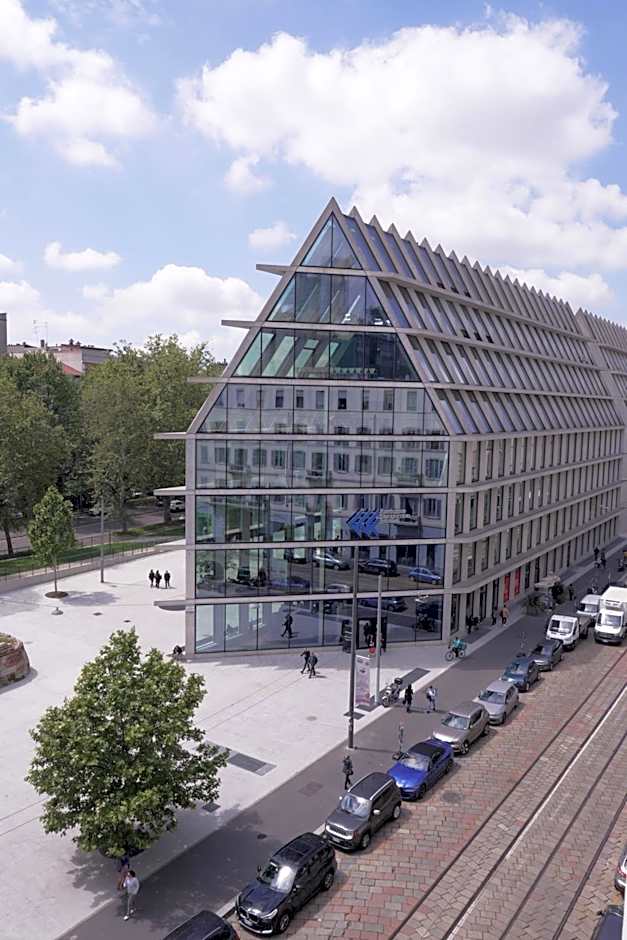 Porta Garibaldi