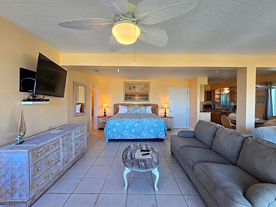 Oceanfront Sea Scape Motel