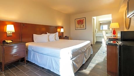 Queen Room