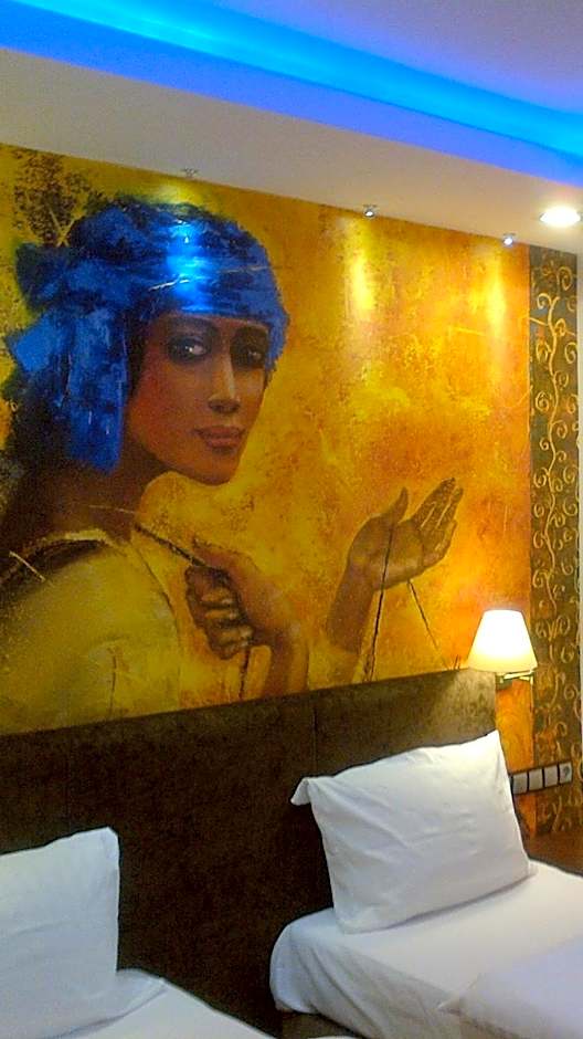 La Petite APARTMENTS & ROOMS